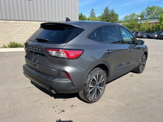 2021 Ford Escape SE