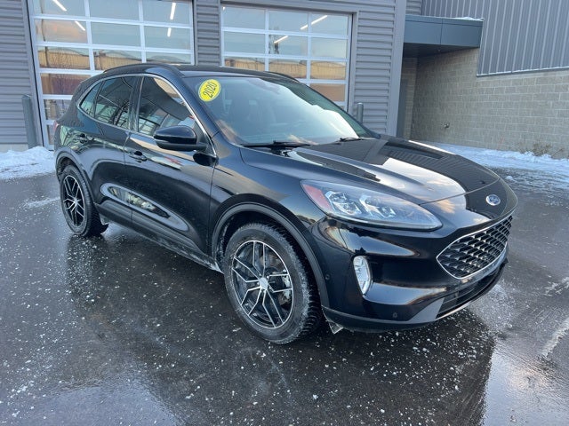 2020 Ford Escape Titanium