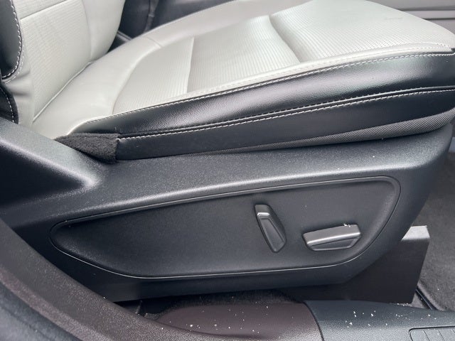 2024 Ford Escape Hybrid Platinum