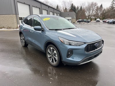 2024 Ford Escape Hybrid Platinum