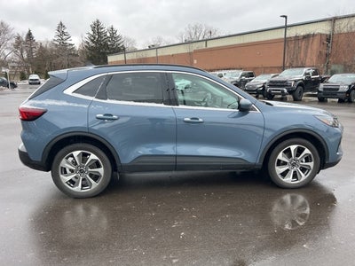 2024 Ford Escape Hybrid Platinum