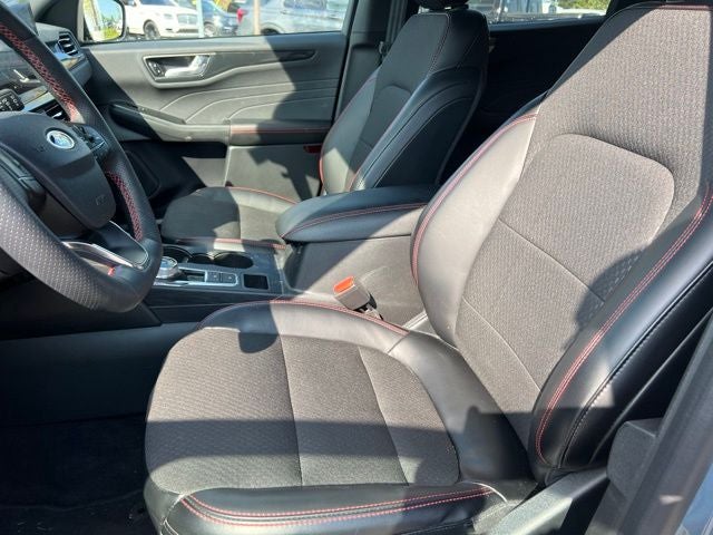 2024 Ford Escape ST-Line Select