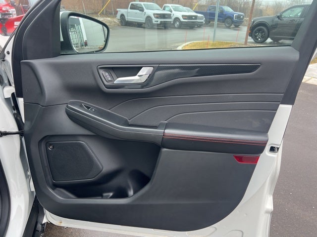 2023 Ford Escape ST-Line Elite