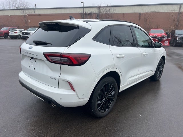 2023 Ford Escape ST-Line Elite