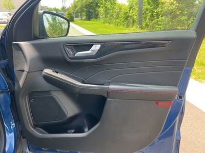 2023 Ford Escape ST-Line Elite