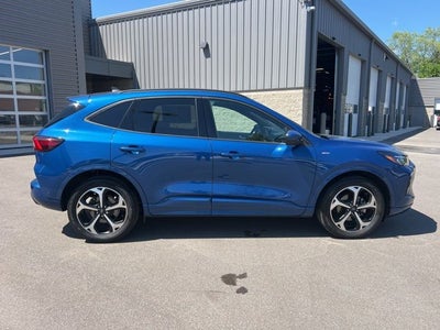 2023 Ford Escape ST-Line Elite