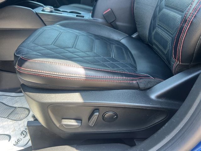 2023 Ford Escape ST-Line Elite
