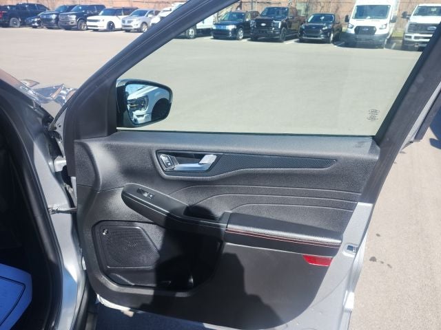 2023 Ford Escape ST-Line Elite