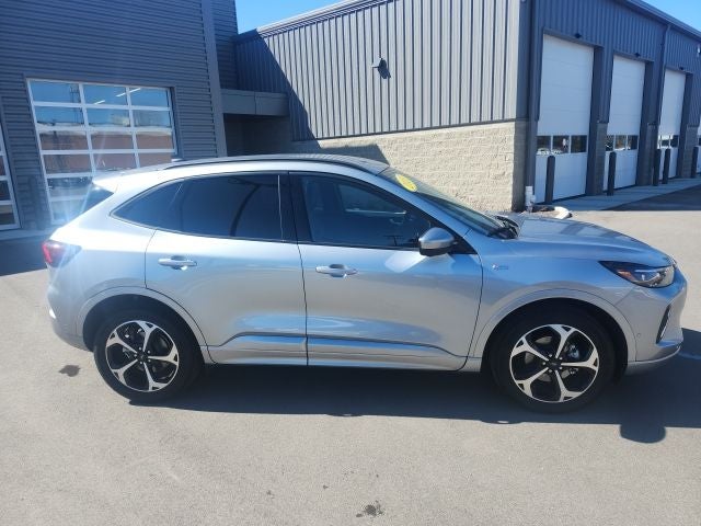 2023 Ford Escape ST-Line Elite