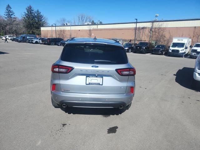 2023 Ford Escape ST-Line Elite