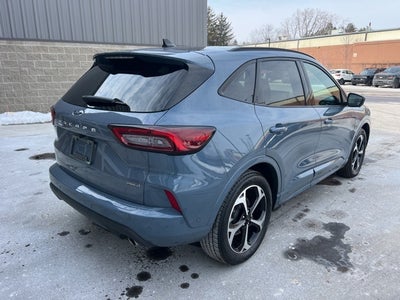2023 Ford Escape Hybrid ST-Line Elite