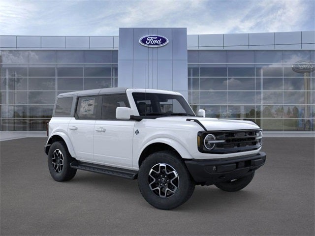 2025 Ford Bronco Outer Banks®
