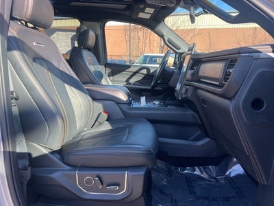 2024 Ford Expedition Platinum