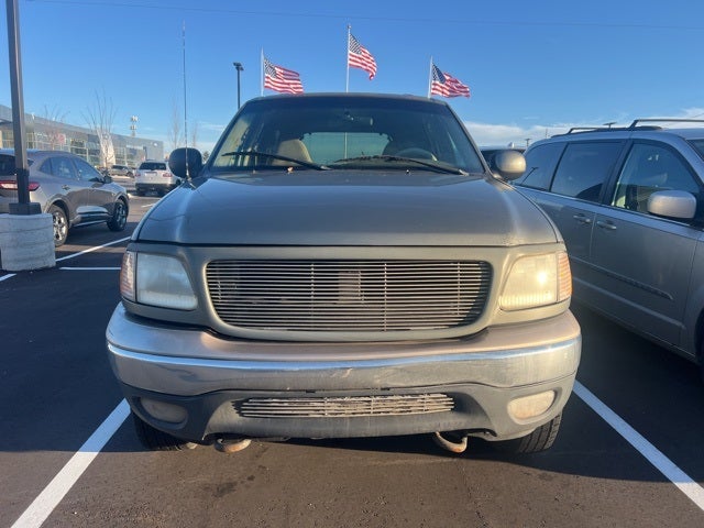 Used 1999 Ford Expedition XLT with VIN 1FMPU18L3XLB68923 for sale in Rochester Hills, MI