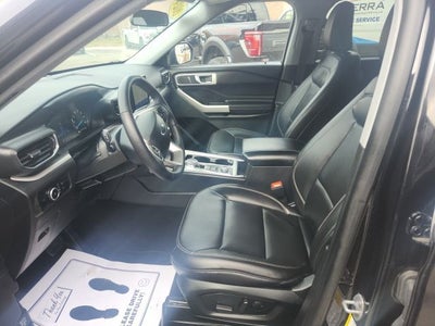 2024 Ford Explorer XLT