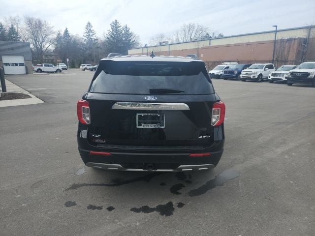 2024 Ford Explorer XLT