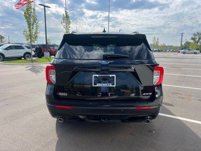 2023 Ford Explorer ST-Line