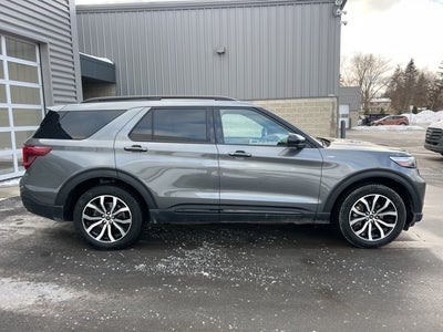 2023 Ford Explorer ST-Line