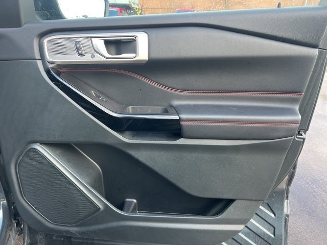 2024 Ford Explorer ST-Line