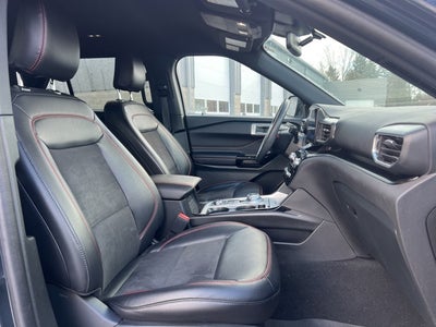 2024 Ford Explorer ST-Line