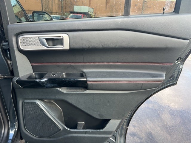 2024 Ford Explorer ST-Line