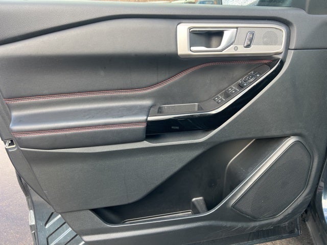 2024 Ford Explorer ST-Line