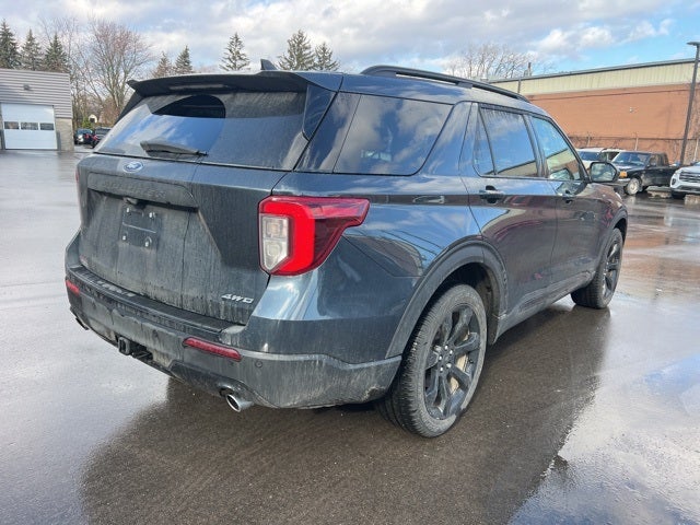 2024 Ford Explorer ST-Line