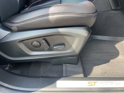2024 Ford Explorer ST-Line