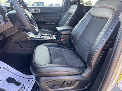 2024 Ford Explorer ST-Line