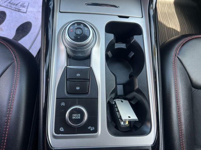 2024 Ford Explorer ST-Line