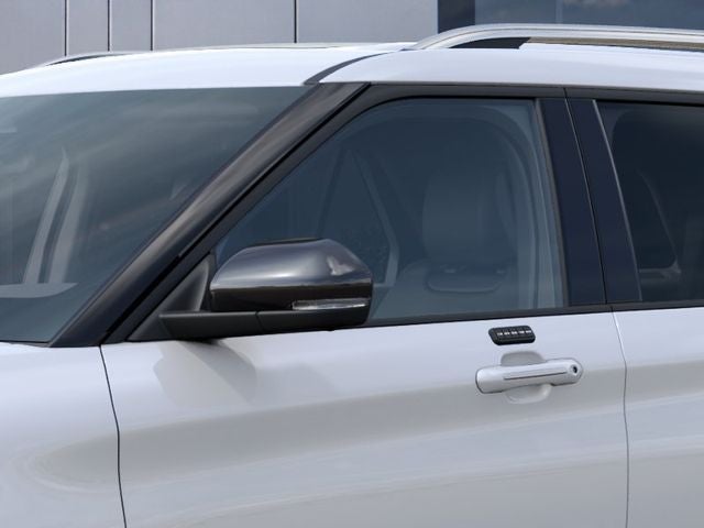 2027 Ford Explorer 4DR 4WD PLTNM