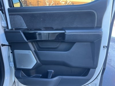 2022 Ford F-150 Lightning Platinum