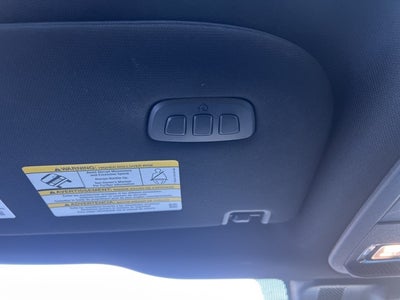 2022 Ford F-150 Lightning Platinum