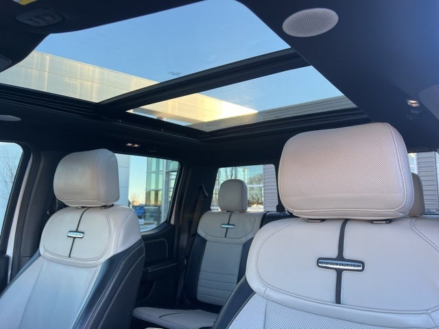 2022 Ford F-150 Lightning Platinum