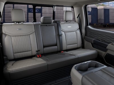 2027 Ford F-350SD F-350® Platinum®