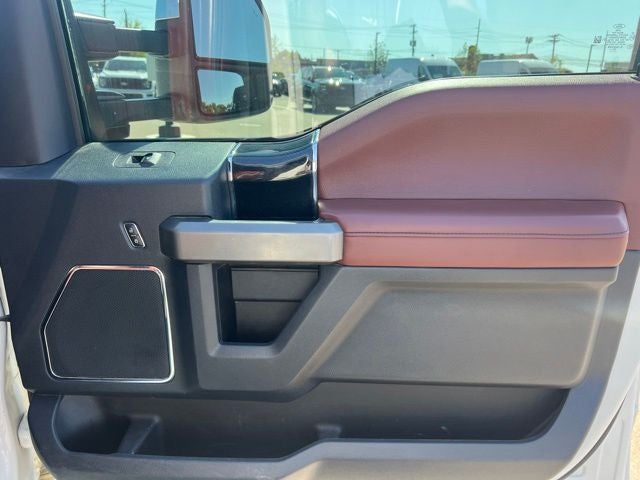 2022 Ford F-350SD Platinum