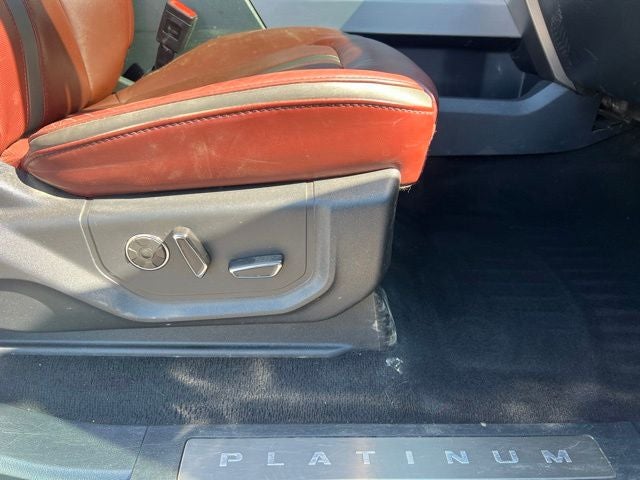 2022 Ford F-350SD Platinum