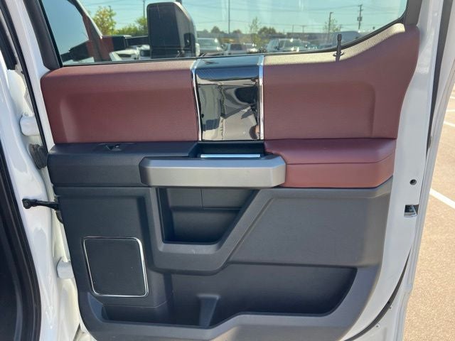 2022 Ford F-350SD Platinum