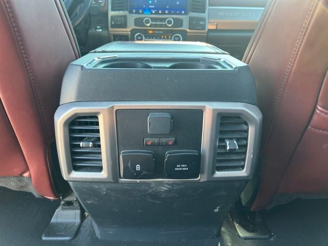 2022 Ford F-350SD Platinum