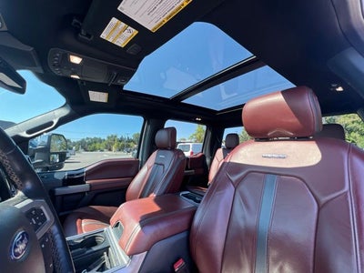 2022 Ford F-350SD Platinum