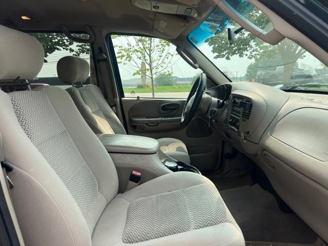 2002 Ford F-150 XLT