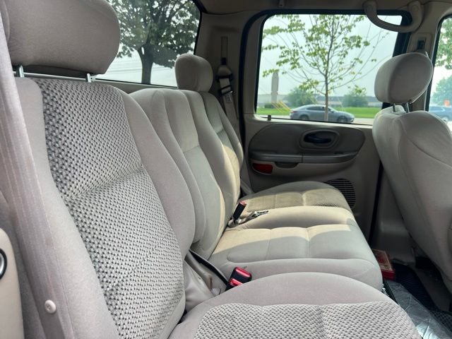 2002 Ford F-150 XLT