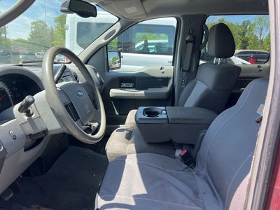 2004 Ford F-150 XLT
