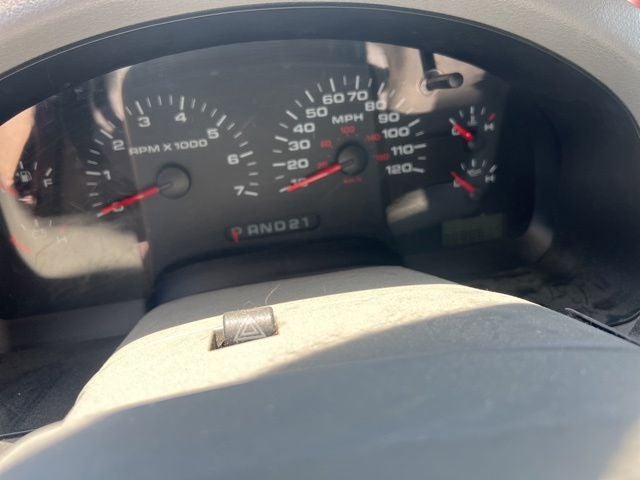 2004 Ford F-150 XLT