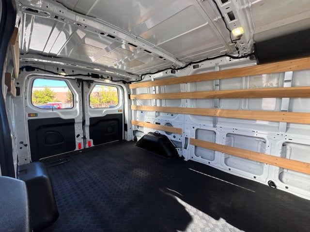 2017 Ford Transit-250 Base