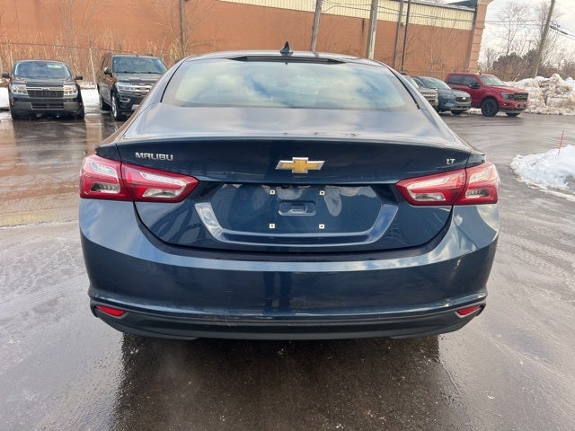2022 Chevrolet Malibu LT