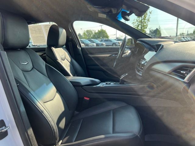 2022 Cadillac CT5 Premium Luxury