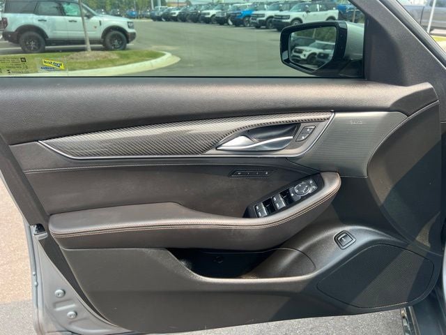 2025 Cadillac CT5 Sport