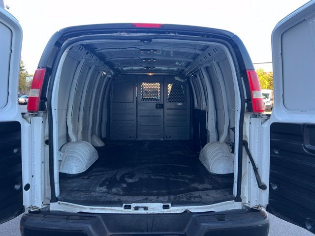 2017 Chevrolet Express 2500 Work Van Cargo