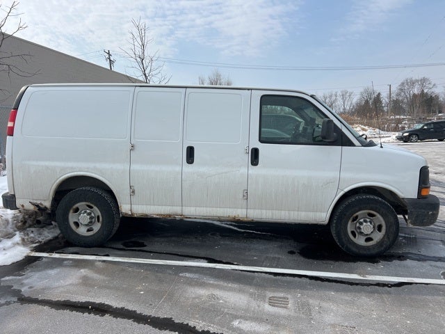 2010 Chevrolet Express 2500 Work Van Cargo